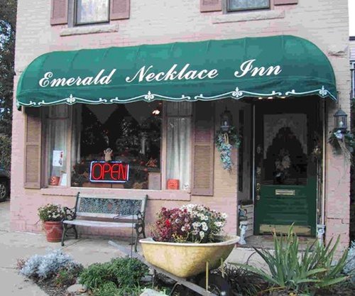 Emerald Necklace Tearoom and Inn image