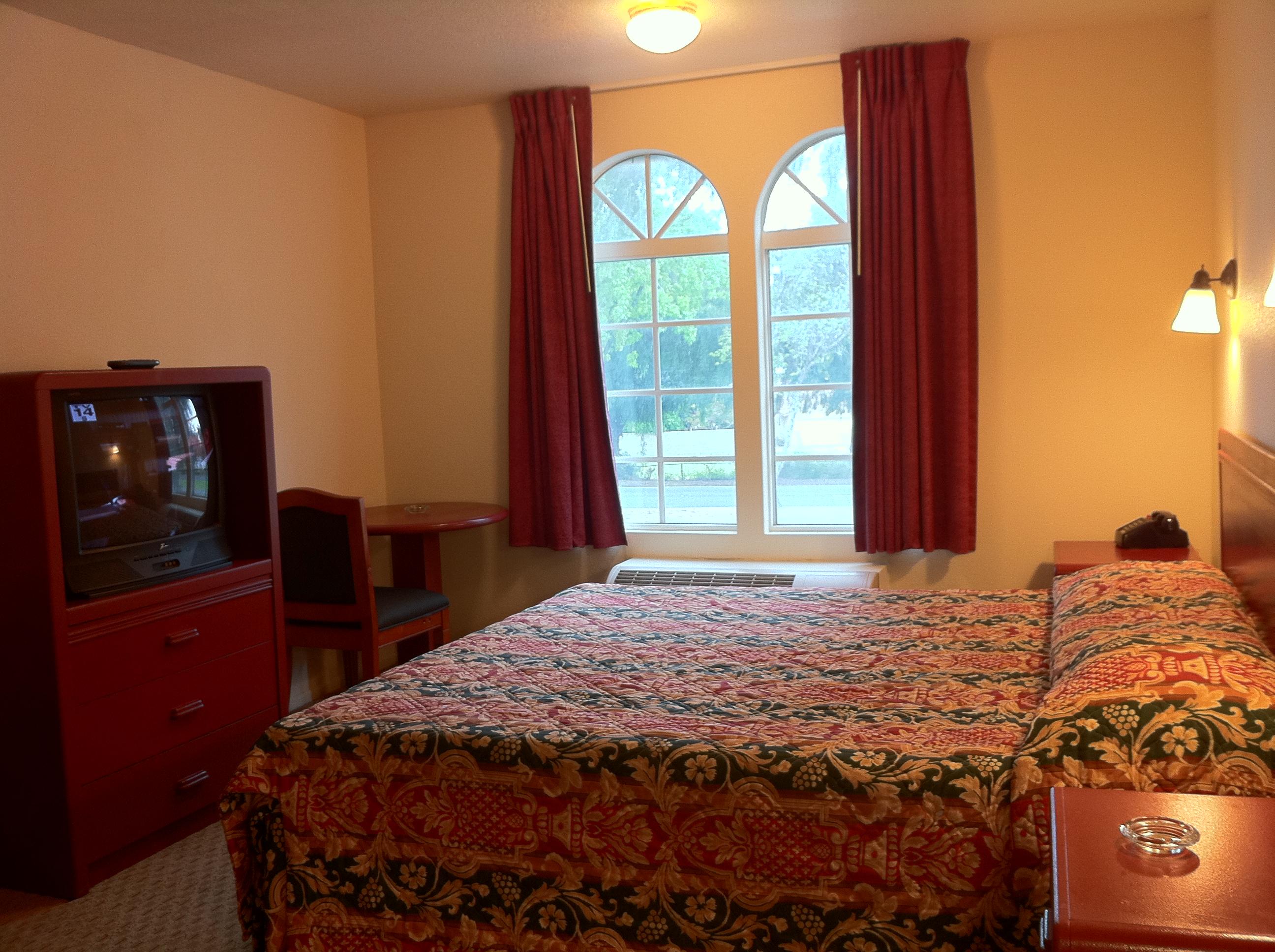 ECONO INN Updated 2024 Prices Reviews And Photos   Econo Inn Room 