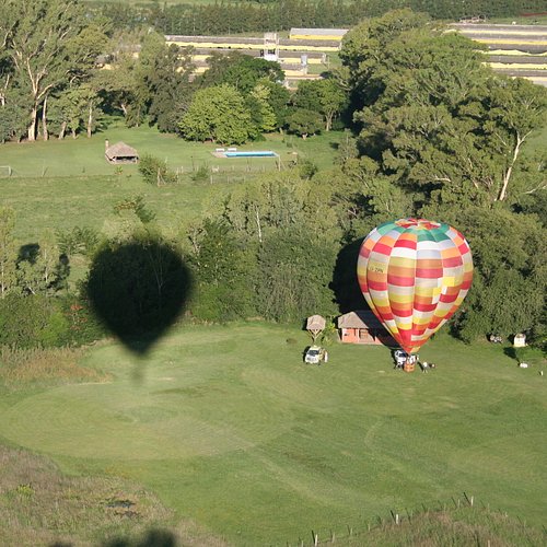El parque cuenta tambien con pelotas inflables bubble ball - Picture of  AeroAventure, San Martin de los Andes - Tripadvisor