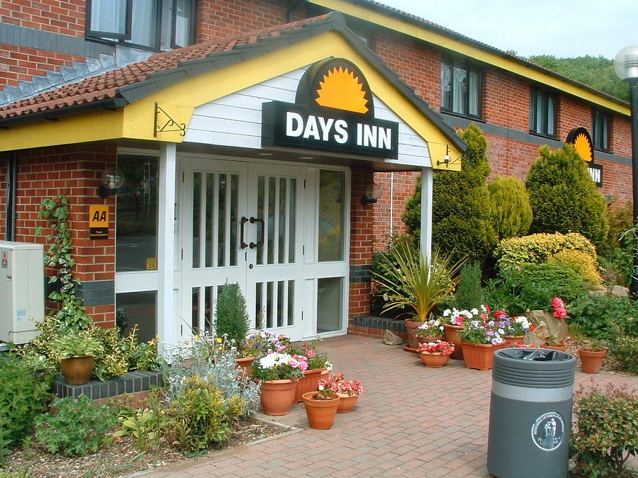 DAYS INN BY WYNDHAM MICHAELWOOD M5 - Updated 2021 Prices, Hotel Reviews