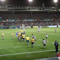 Close to the lineout action