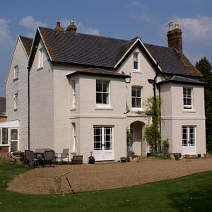 Haselor Farm B&B front view