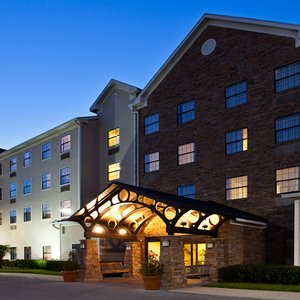 Staybridge Suites Tampa East- Brandon, an IHG Hotel, hotel in Tampa