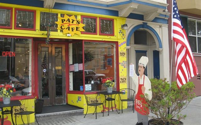 Cafe Entrance on Taylor Street