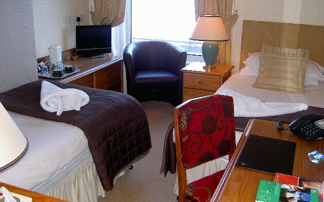 Guest Bedroom at Can-Y-Bae