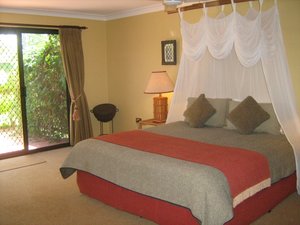Room & Suite