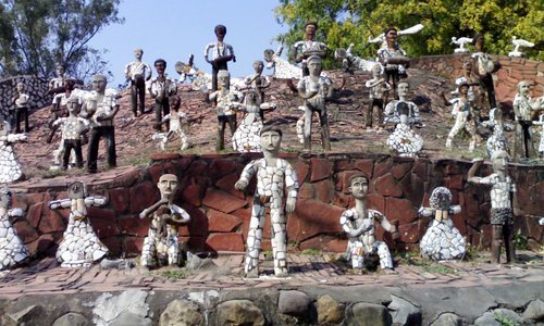Some Sculptors at Rock Garden