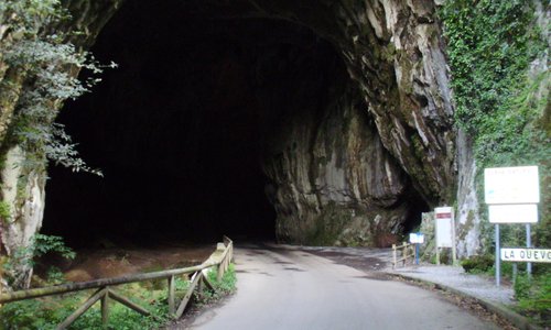 La Cuevona