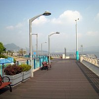 MOS Promenade 3