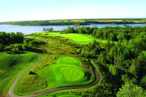 Dundarave Golf Course image