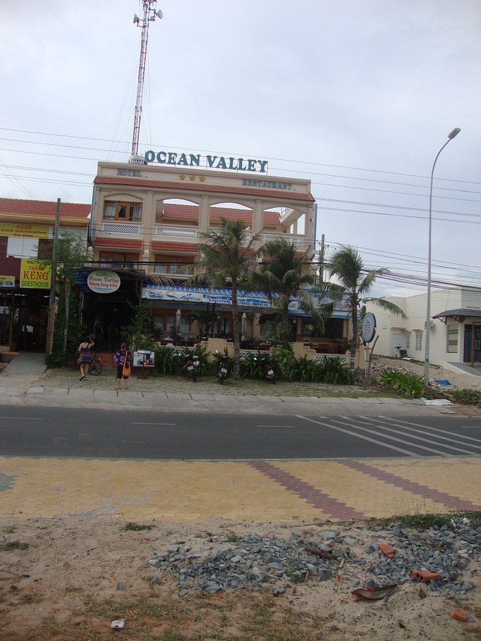 Ocean valley