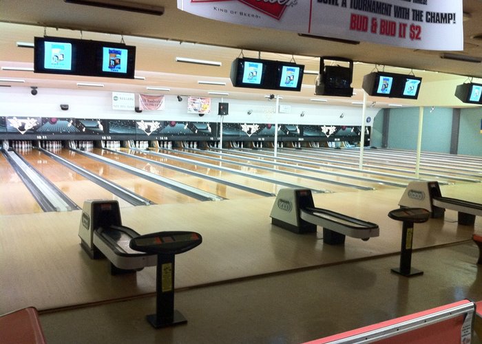 Town and Country Bowling Lanes - All You Need to Know BEFORE You Go (with Photos)