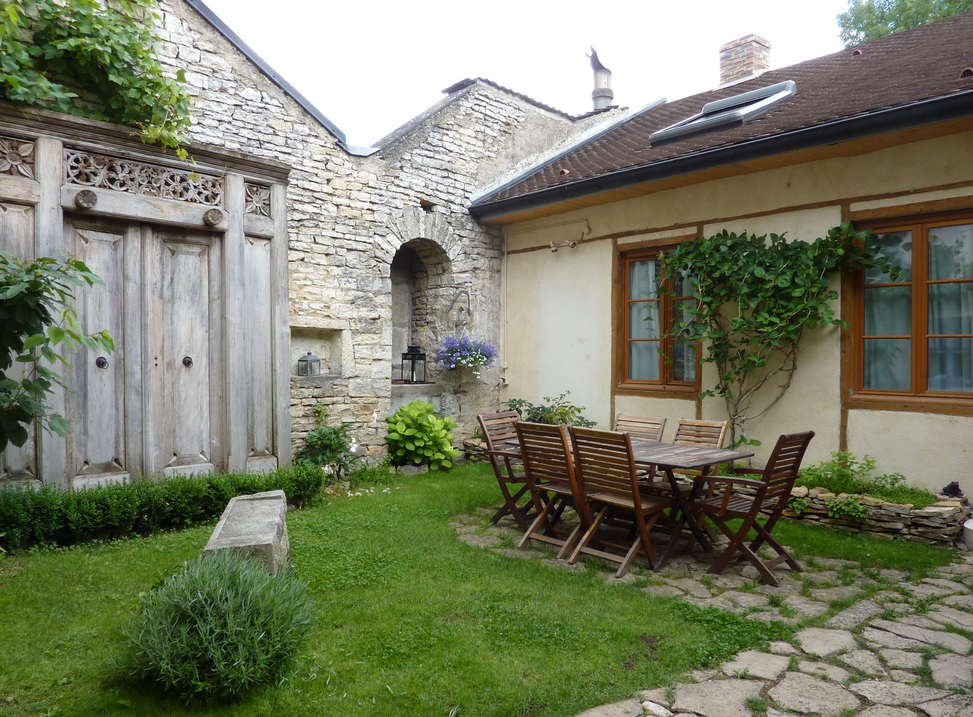 Chez Marie by null