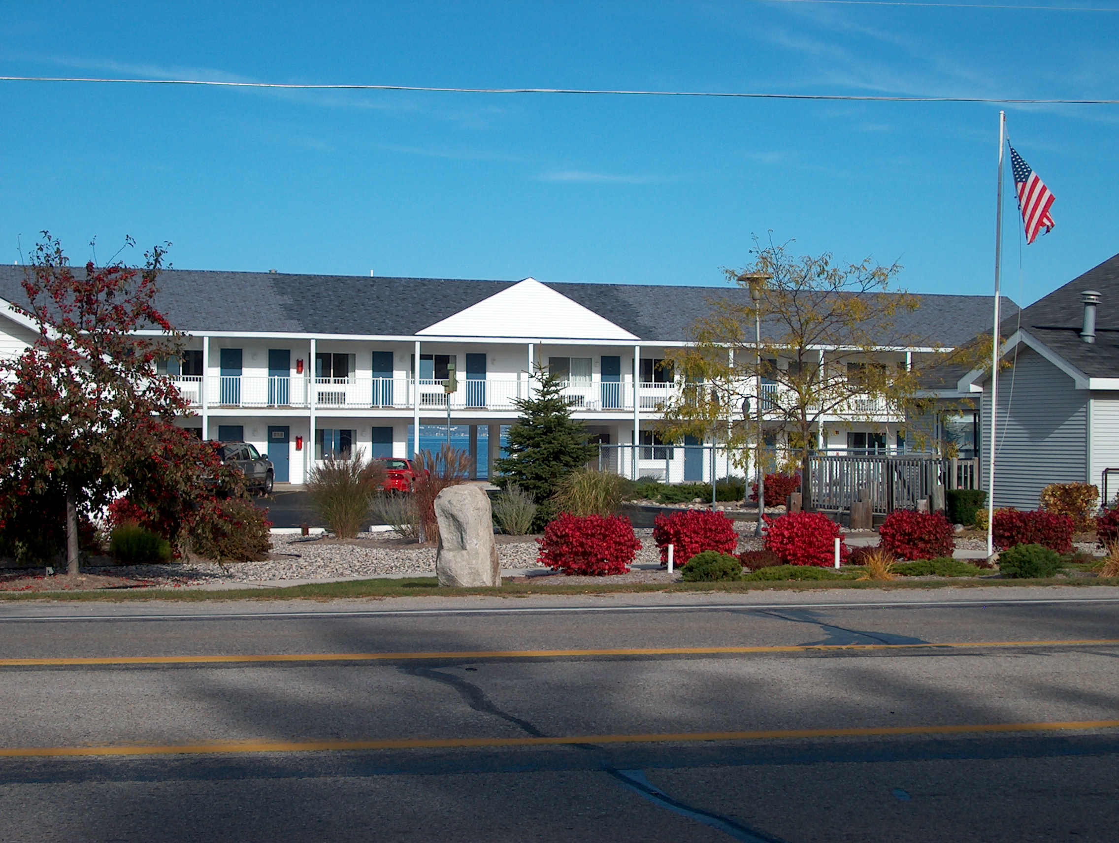 Sunrise Beach Motel Mackinaw: Your Ultimate Guide to a Memorable Stay