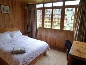 Room & Suite