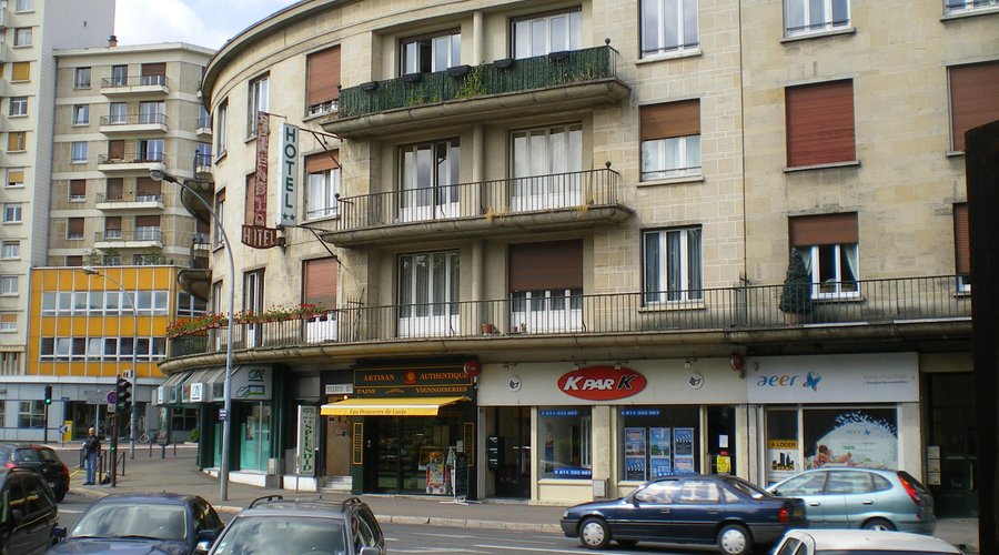 The exterior of the hotel