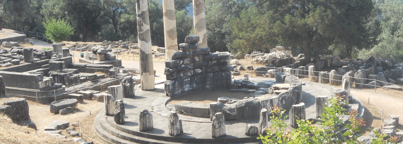 Marmaria: hill view of the Tholos