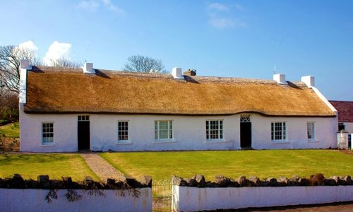 Hezlett House, Castlerock