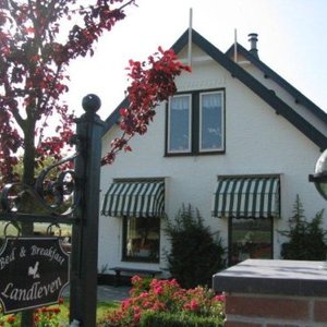                  B&B Landleven
                