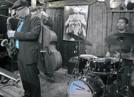 Smalls jazz club, live jazz near me, jazz bar near me, live music restaurants NYC, New York City