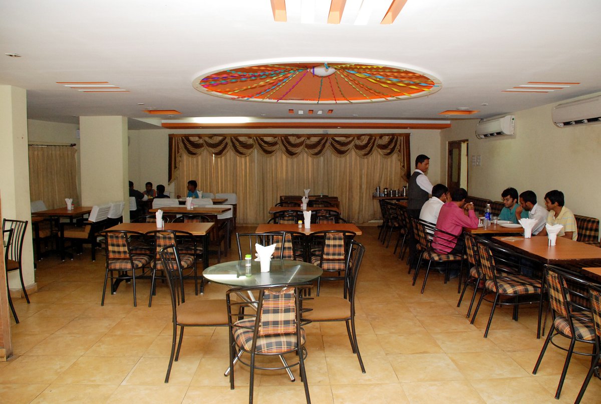 VAISHNAVI RESIDENCY - Prices & Villa Reviews (Nizamabad, India)