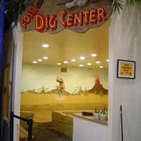 Dig Center