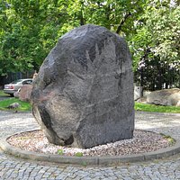 Erratic block in front of the museum.