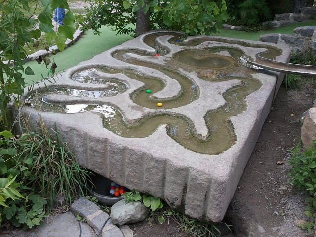 Big Stone Mini-golf and Sculpture Garden image