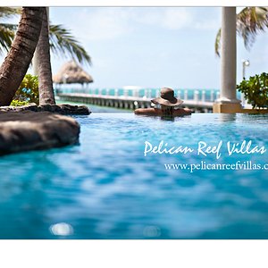 Pelican Reef Villas Resort, hotel in Ambergris Caye