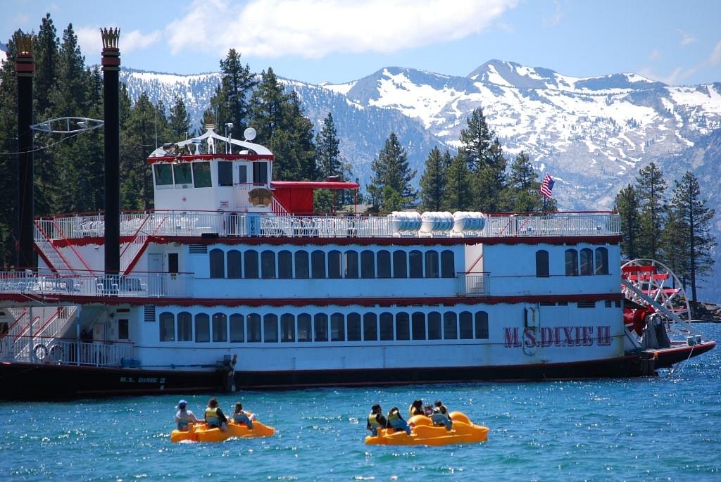 lake tahoe paddle boat cruise