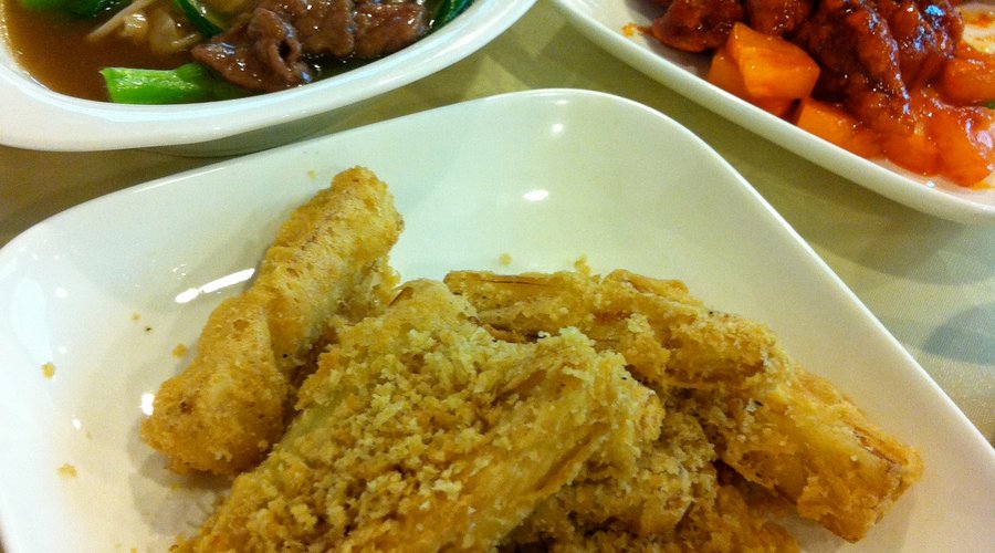 Beef noodle set, s&s pork, fried eggplant. YUM.