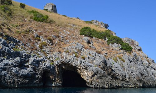 l'ingresso della grotta azzurra