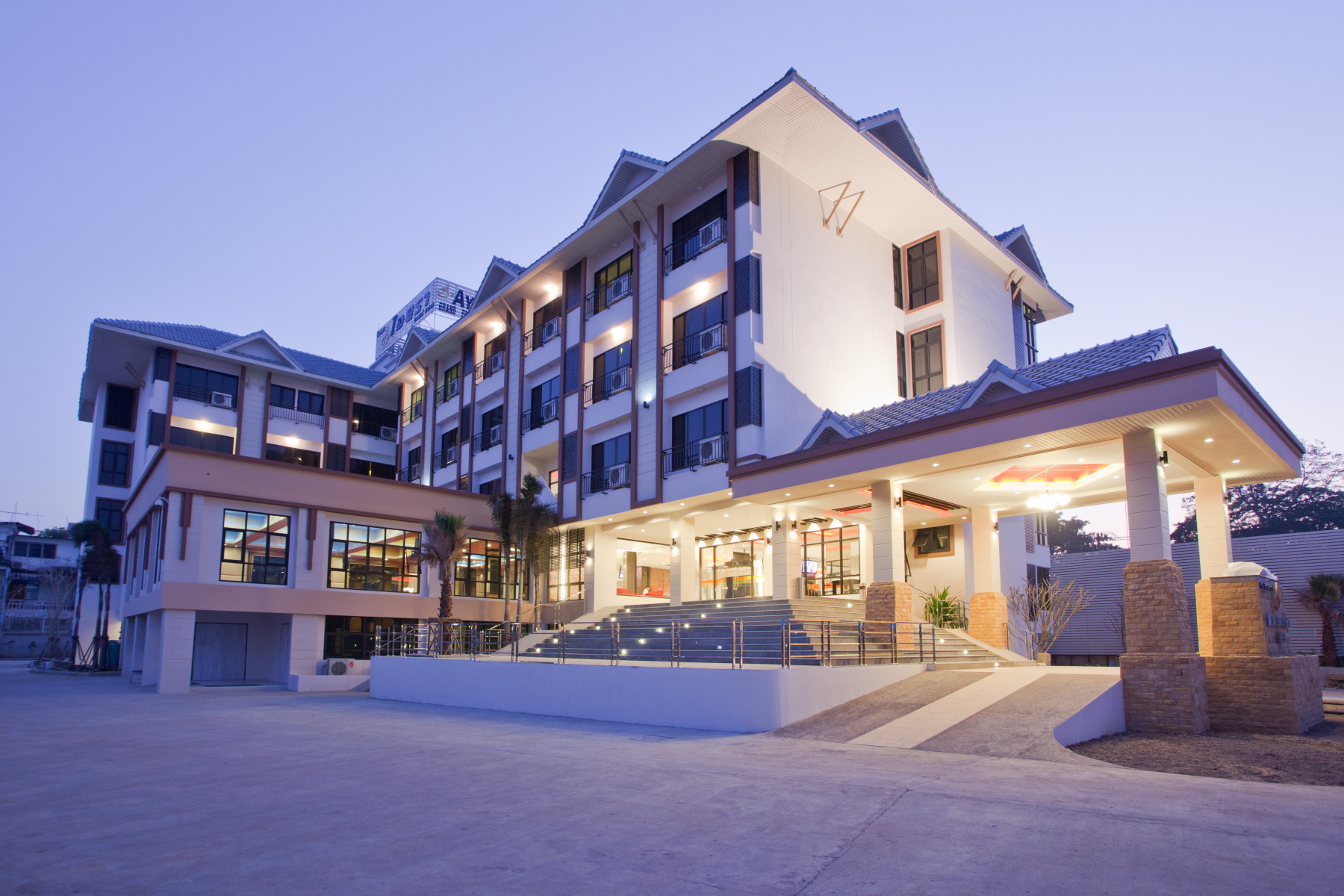 Hotel photo 1 of Ayara Grand Palace Hotel.