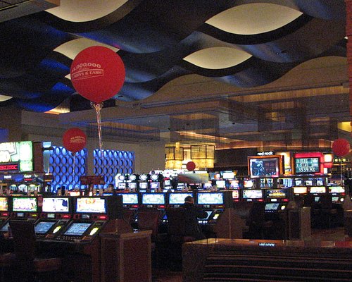 These are the 10 best casinos in Las Vegas, ranked by local expert