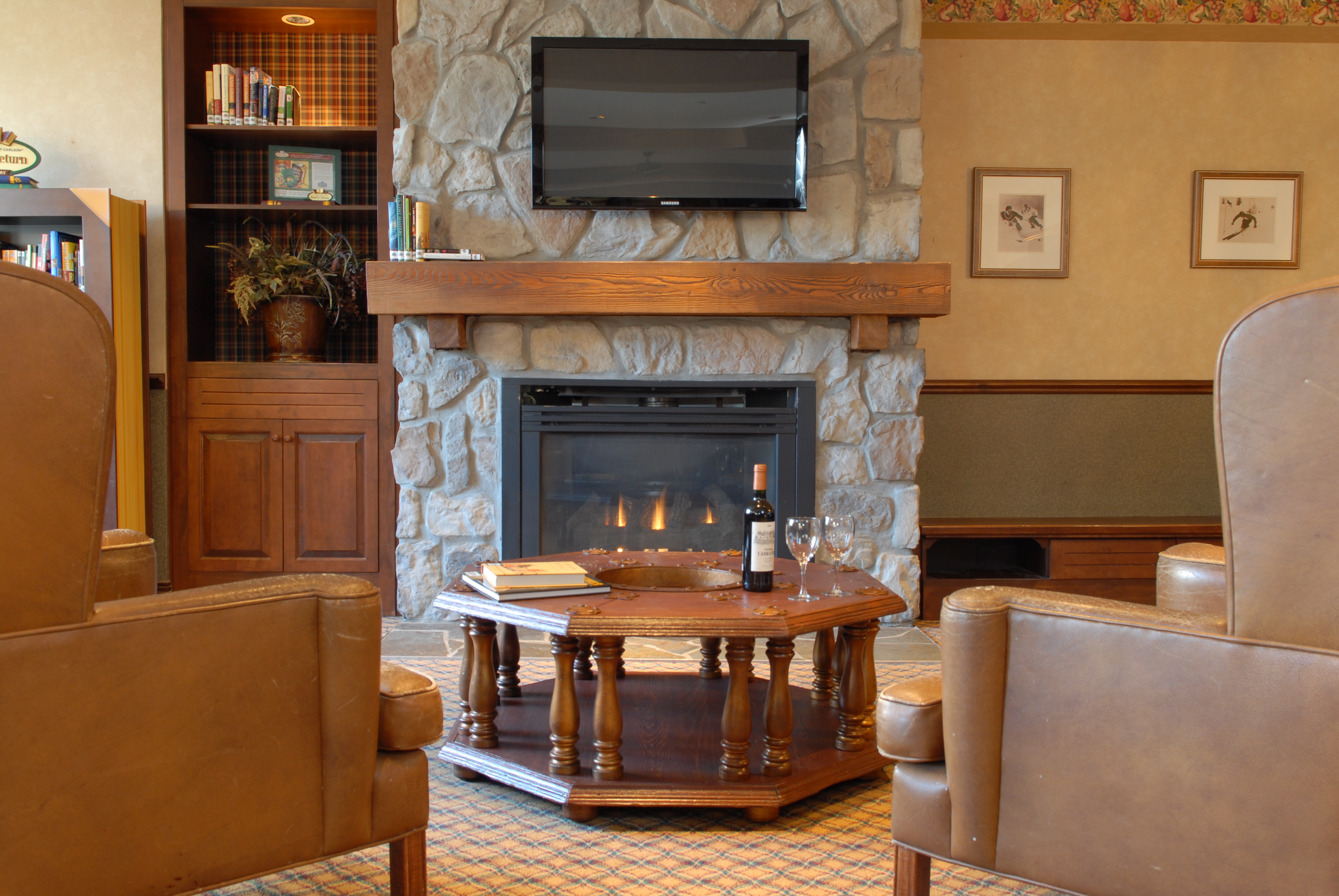 Hotel photo 10 of Holiday Inn Express & Suites Tremblant, an IHG hotel.