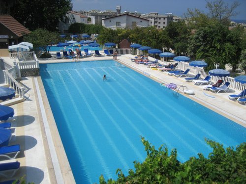 RIVERSIDE GARDEN RESORT HOTEL (Alsancak - Karavas) - Hotel Reviews ...