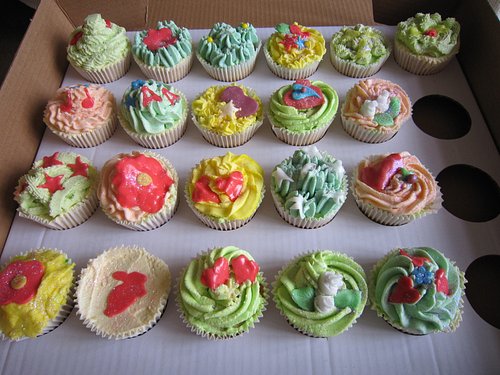 https://dynamic-media-cdn.tripadvisor.com/media/photo-o/02/20/6c/7a/cupcake-heaven.jpg?w=500&h=-1&s=1