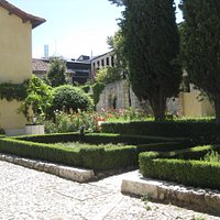 Casa de Zorrilla, jardín