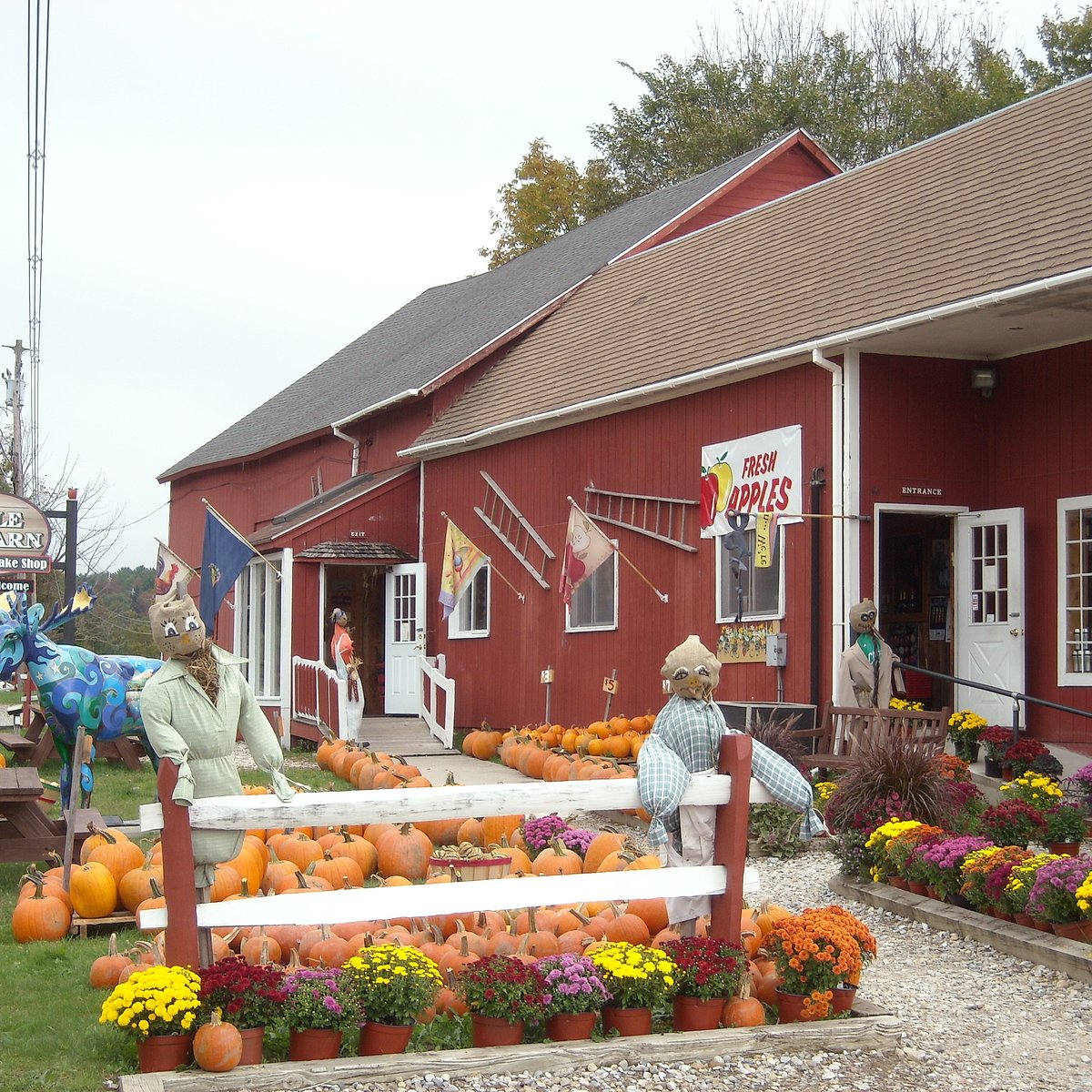 The Apple Barn and Country Bake Shop (Bennington) All You Need to