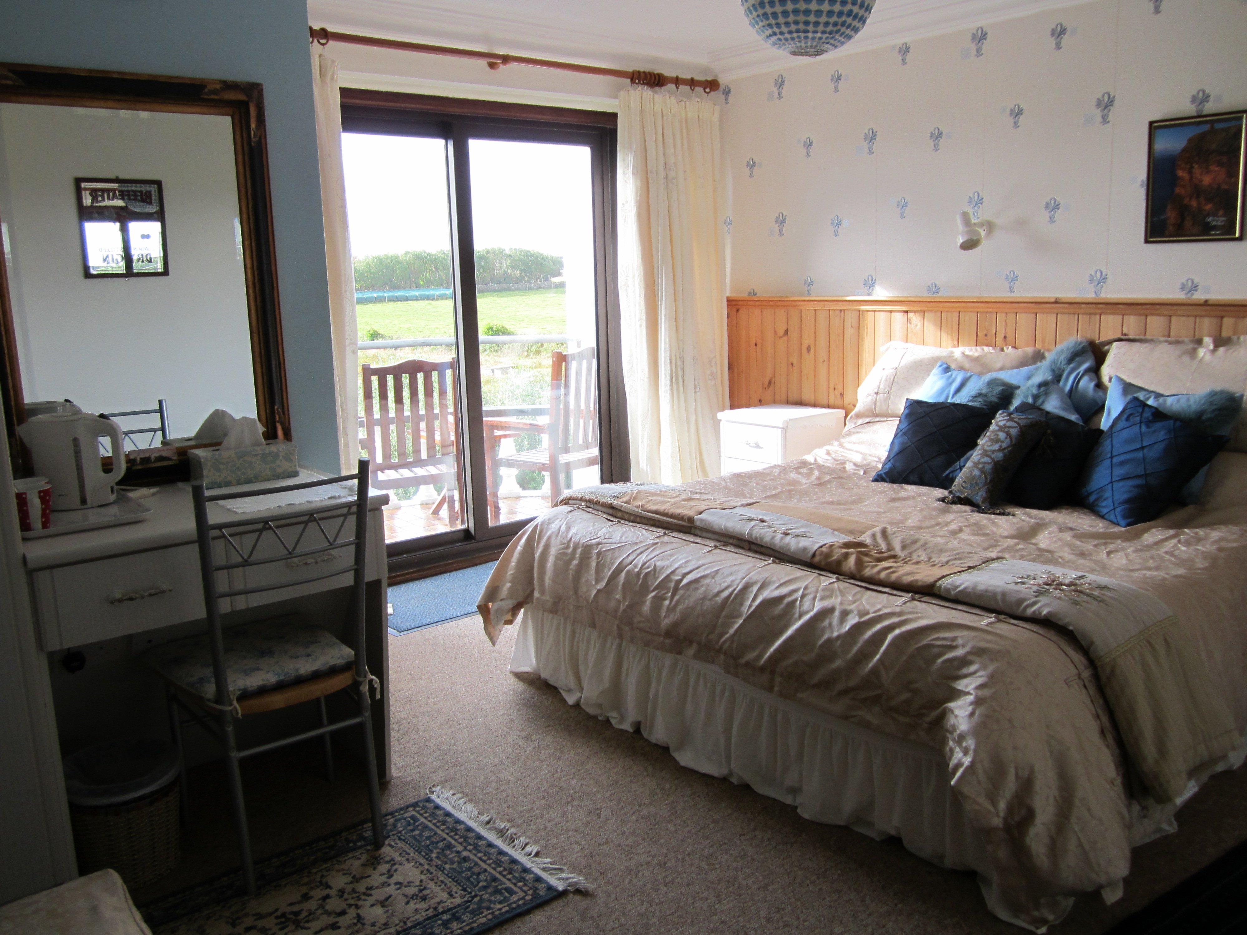 CARRIG HOUSE - Updated 2024 B&B Reviews (Liscannor, Ireland)