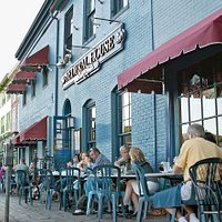 Federal House Outdoor Dining
