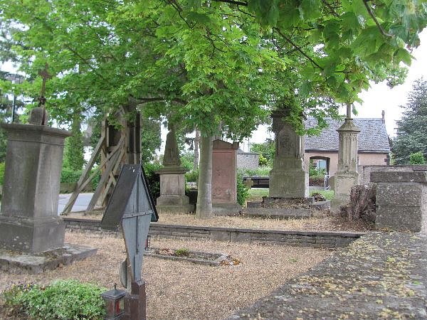 Cemetery Muenstermaifeld image