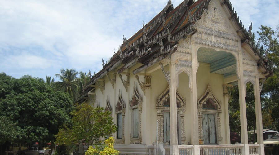 The main prayer hall of the temple