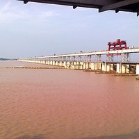 Mahanadi Barrage water impounded side