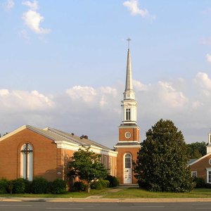 HISTORIC SYDENSTRICKER SCHOOLHOUSE (Springfield) - All You Need to Know ...