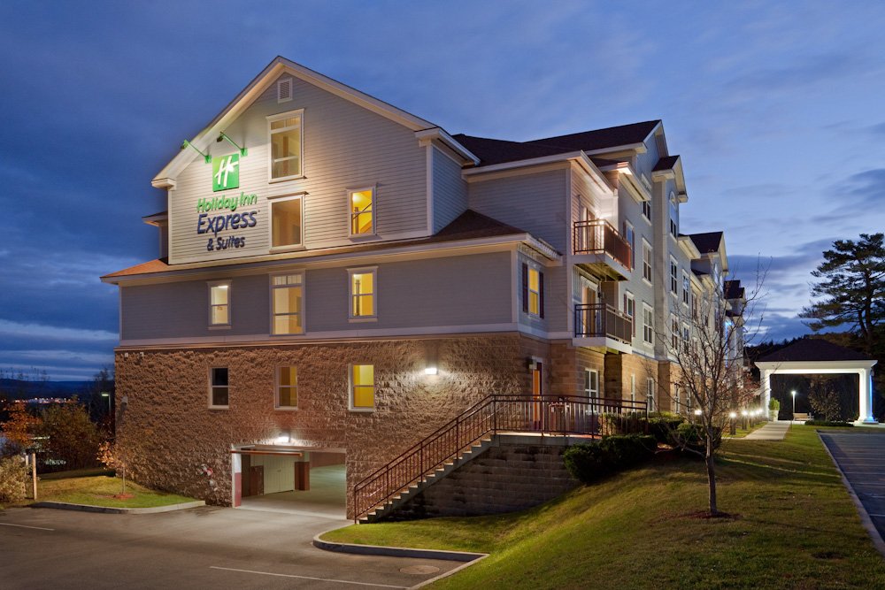 HOLIDAY INN EXPRESS & SUITES WHITE RIVER JUNCTION, AN IHG HOTEL ...