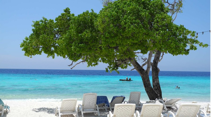 Cas Abou - Curacao