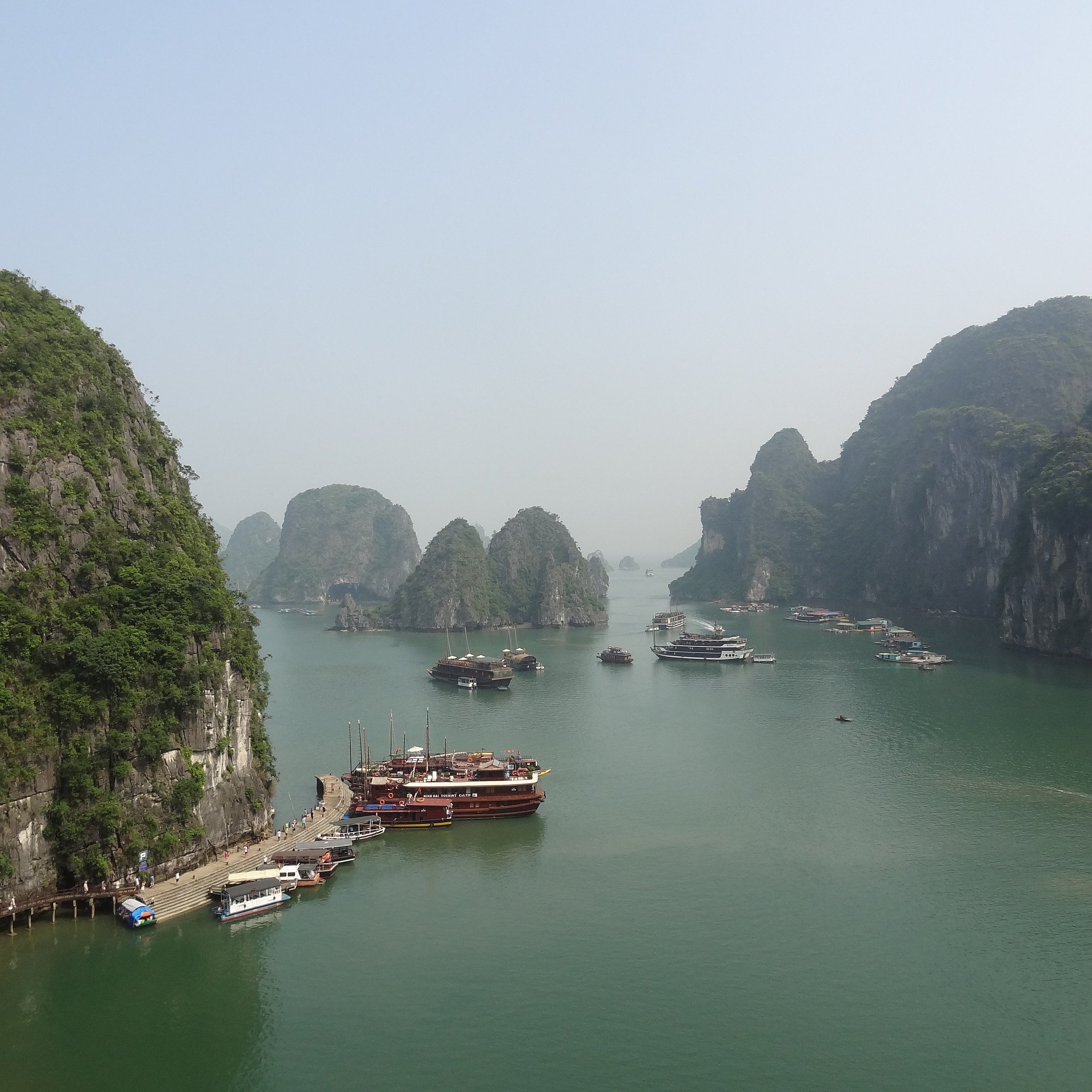 ocean star tour hanoi