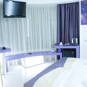 Lilac Room