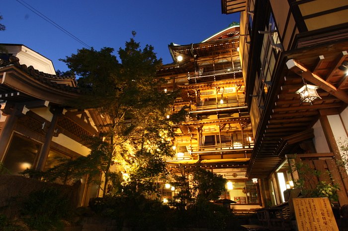 The Bathhouses of Shibu Onsen - Japan Airlines